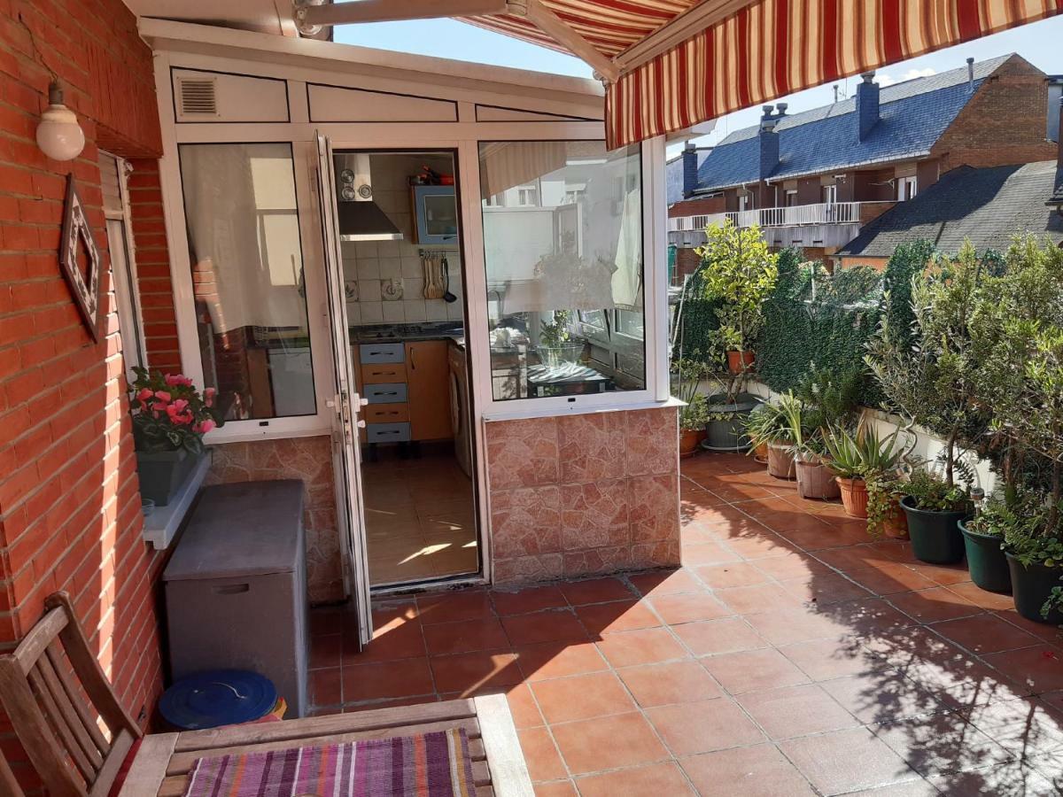 Апартаменты Atico Con Terraza Centrico Овьедо Экстерьер фото